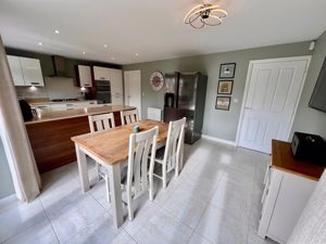 Open Plan Kitchen/Diner- click for photo gallery